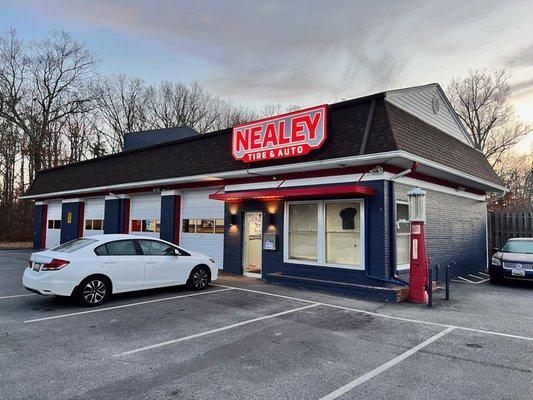 Nealey Tire & Auto