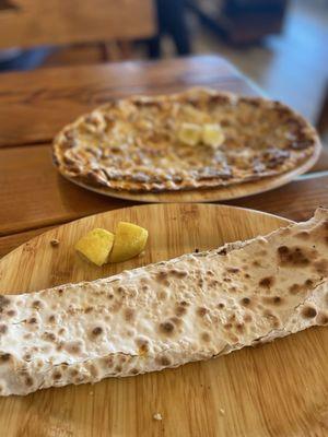 Lahamajo and Lahamajo with Cheese