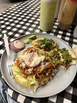 Los Chilangos Food Truck