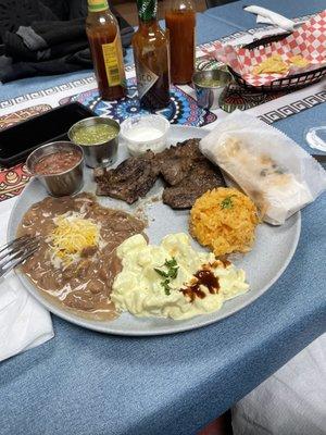 Carne asada plate dinner