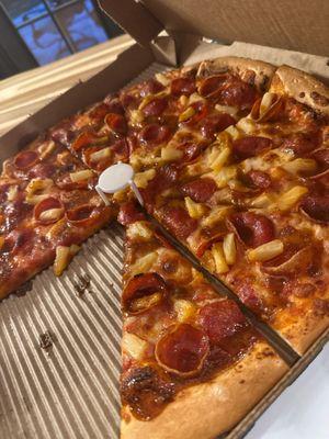 Not just a "drizzle" of chili sauce. It's all you could taste. Drowning in chili sauce.