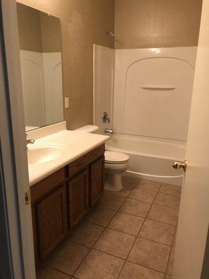 Bathroom cleaned, we even cleaned the screws from toilet, when we moved in a lot of urine on them