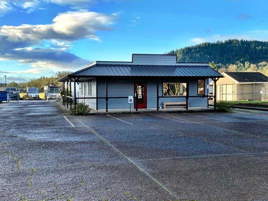 The Shop Salon and Barber