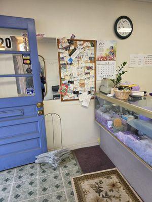 Sun's Alterations & Dry Cleaning