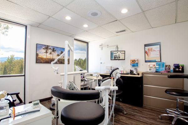 Bita Tahvildari - Heavenly Smiles Dentist