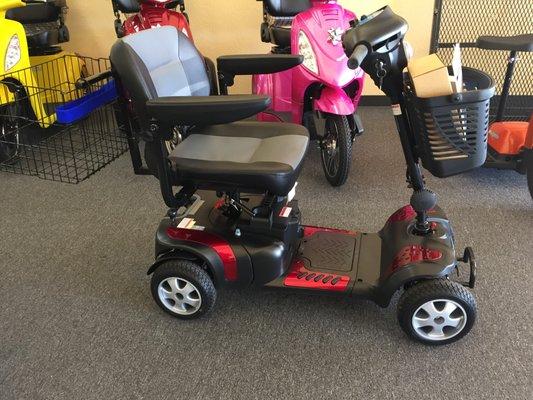 DRIVE MEDICAL 4 WHEEL HEAVY DUTY PHOENIX MODEL PORTABLE INTO 4 EASY TO PACK PARTS