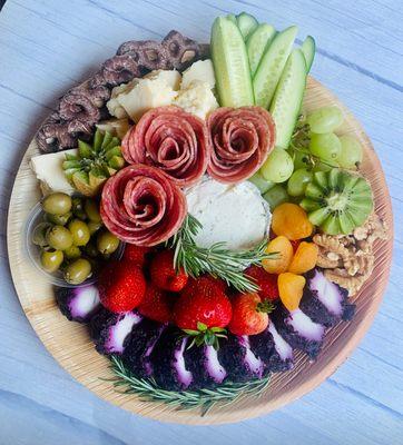 Platter and Boards by Elizabeth