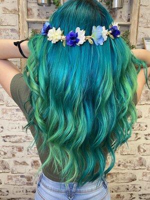 Green and blue mermaid hair melt