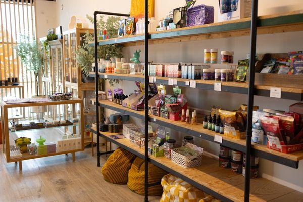 CBD, THCa, and pet products