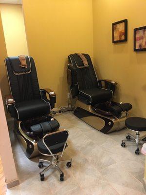 Profiles Hair & Nail