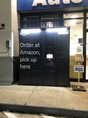 Someone please tell me what an Amazon locker is.