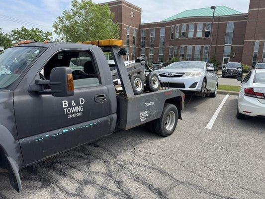B&D Towing Service