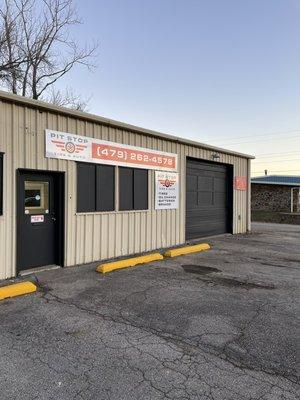 Pit Stop Tire and Auto