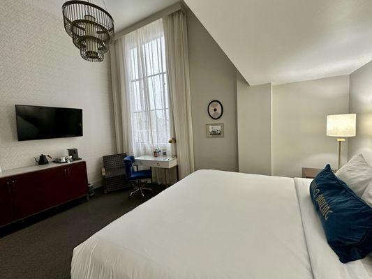 High ceilings added to the spacious feel