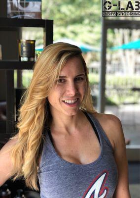 Yes!!! We have a stylist that does color and styling