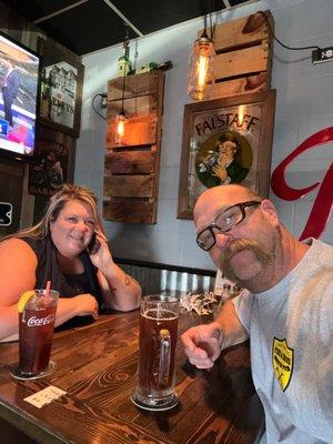 Stone Hut Bar & Grill