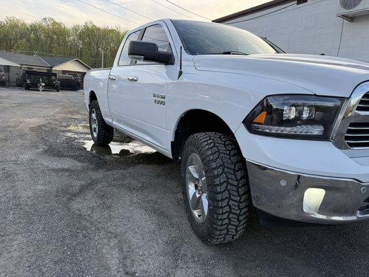 Fixed dings & dents down the side of this RAM 1500. Going back to the customer freshly cleaned