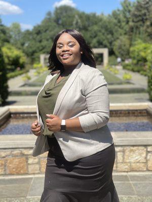 Hi! I'm Miss Cynthia