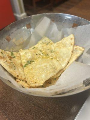 Garlic naan