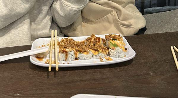 Crunchy Volcano roll