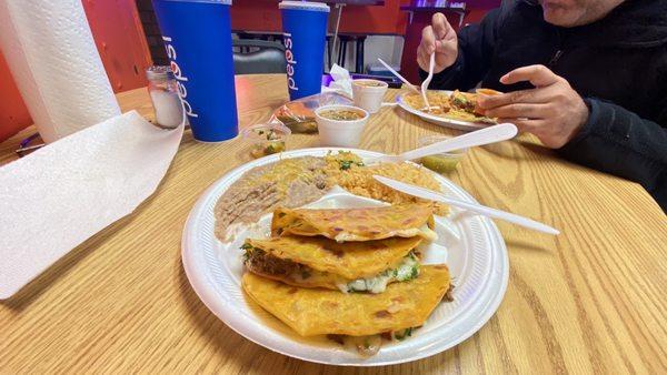 Gerardo's Restaurant LLC