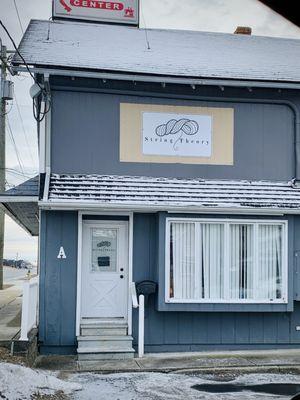 Bricks and mortar fiber arts store in Absecon? Yes, String Theory!