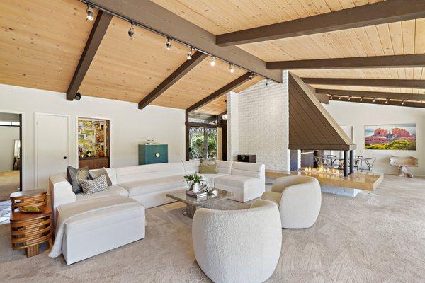 The Mackenbach Group