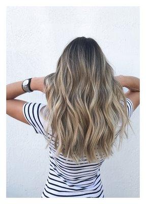 Hair By Day Beauty Salon