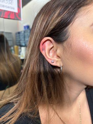 Helix :}
Check out @bl33d.4l3n on Instagram!