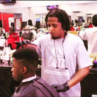 Barber Phalon Mcknight