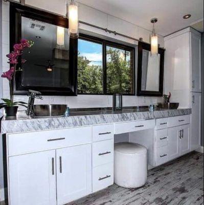 This are some custom stainless steel sinks we did made out of a steel salad bowl from IKEA.