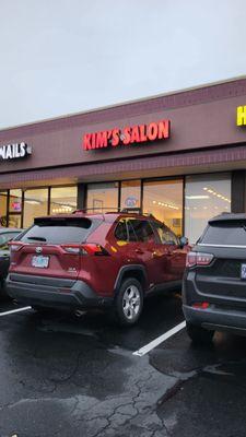 Kim's Salon