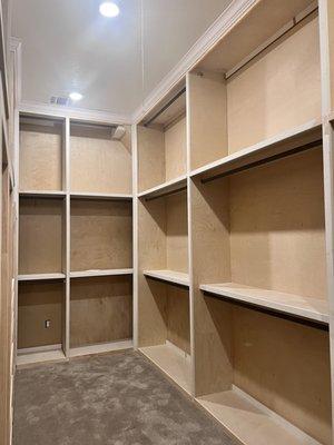 Gabinetes de un closet