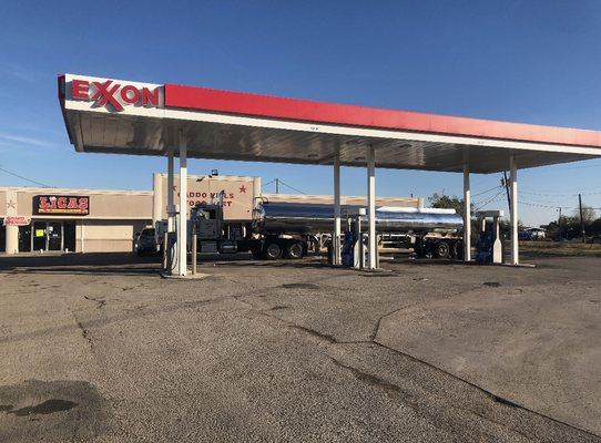 Caddo Mills food mart