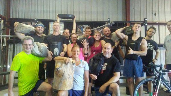 Team Rise during a Saturday morning session! From the busy Mom to obstacle racers to military prep to baseball athletes!