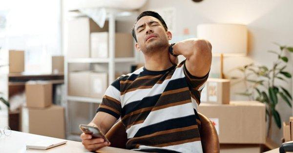 Texting and sitting a a desk working can create neck pain. Chiropractic care can help relief the neck pain.