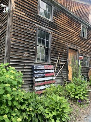 Pole Hill Provisions