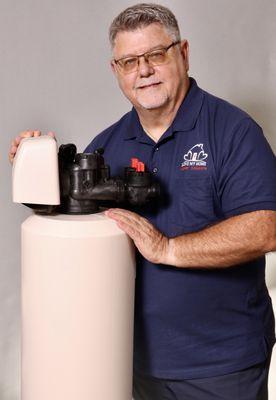 Locally & Veteran owned with over 27 years of experience in Florida water! Contact us today!