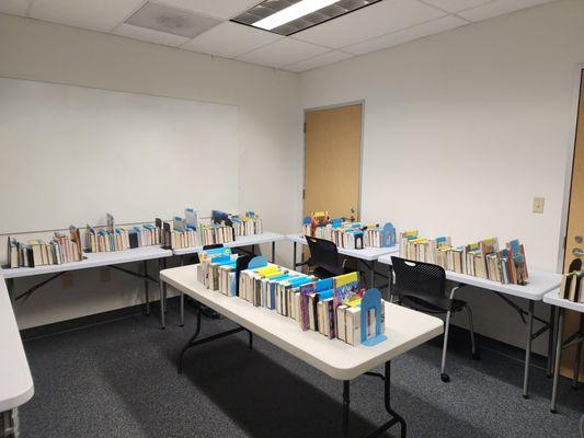 Room for special book pick up, 2023