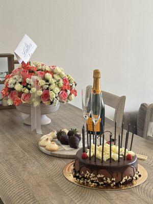 Lattes Floral Studio