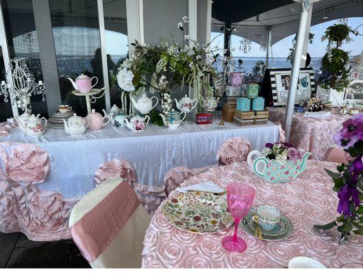 Victoria & Valerie's Yaya Sisterhood of Traveling Teas