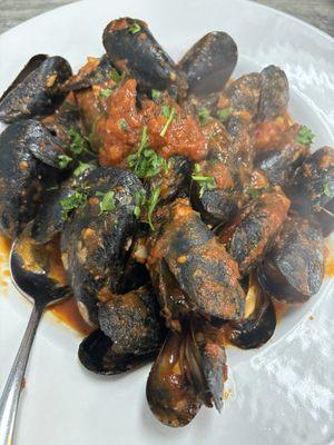 Cafe Napoli Restaurant & Pizzeria