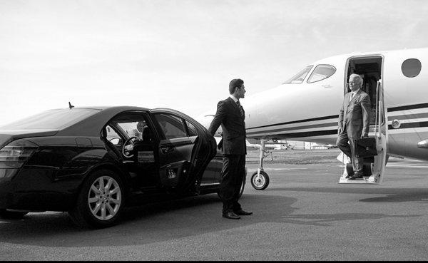 www.EmpireAirportLimo.com