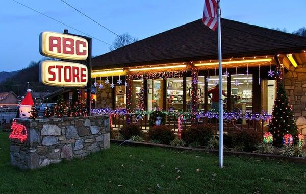 Christmas 2009 at Maggie Valley's ABC Store