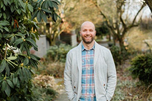 Erik Ciccarelli - Trainer/Mental Health Coach