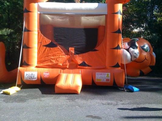 Space Walk of Auburn