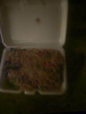 Enormous portions. Very friendly staff. That Mei fun was delicious and I'll be eating it for days.