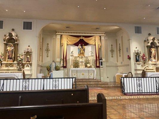 Altar of Holy Family /St Gianna