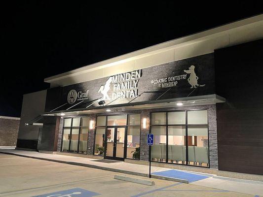 Minden Family Dental Dr. Zachary M. Goodman