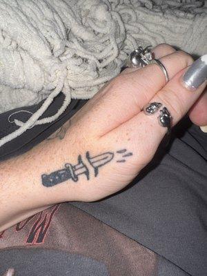 Head 2 Toe Tattoo & Body Piercing